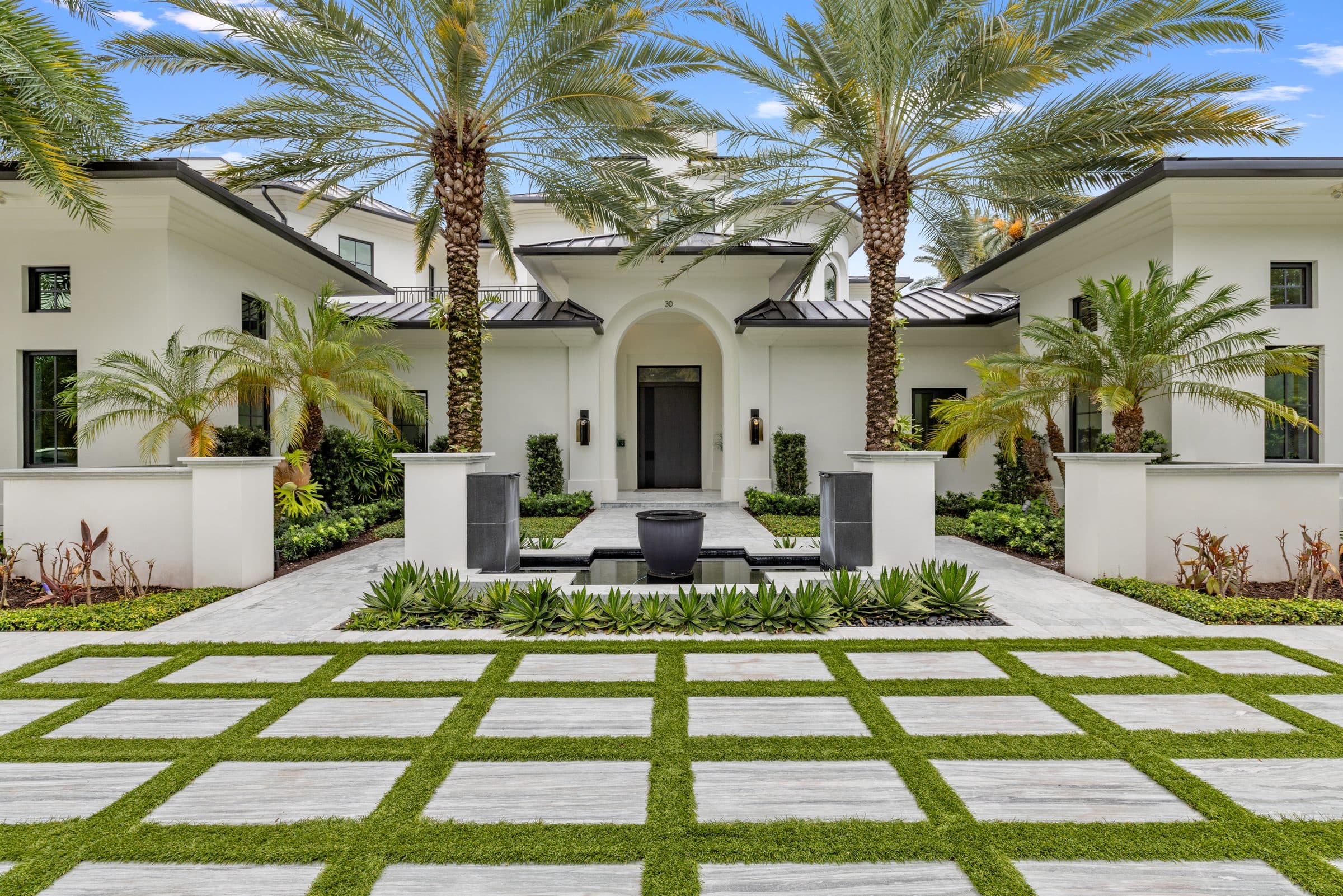 Rectilinear pool and covered lanai of a Florida estate
